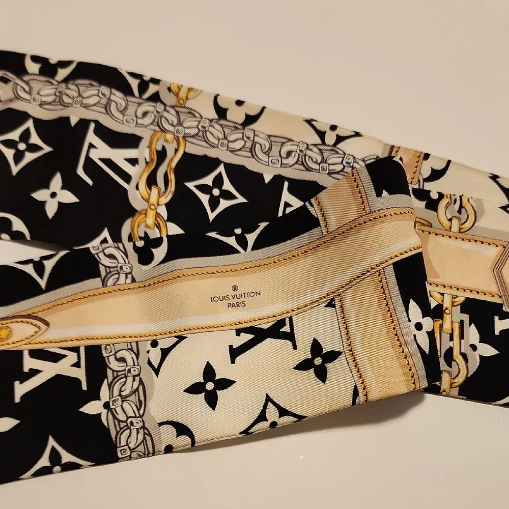Louis Vuitton Monogram Silk Bandeau/Twilly - Picture 2 of 7